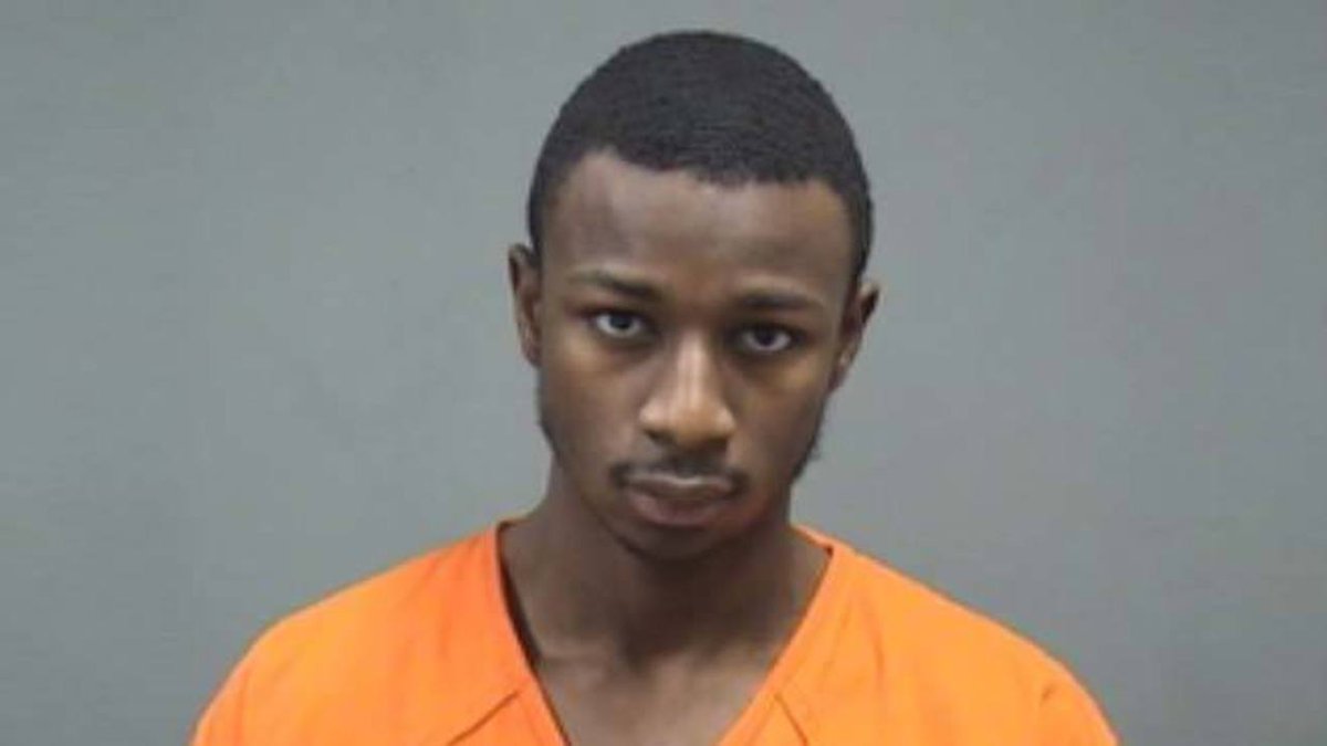 Man accused of shooting that killed 2 in Youngstown held without bond    