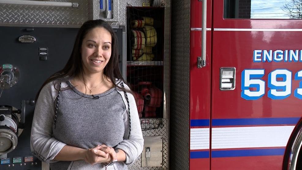 Woman survives cardiac arrest after off-duty Columbus Police officer uses AED at gym    