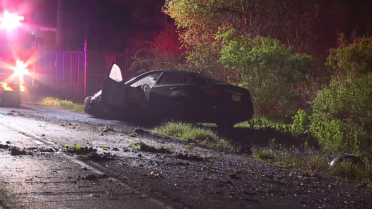 Crash closes portion of Niles-Vienna Road in Niles    