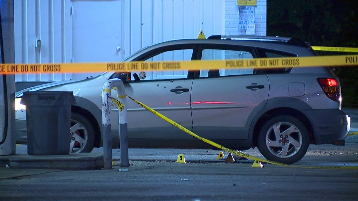 Cleveland police investigating the shooting death of a male at the Shell gas station on the corner of Lee and Harvard. Car shot up sitting in the lot. No victim or suspect info just yet but there are new and old CPD cameras in the intersection