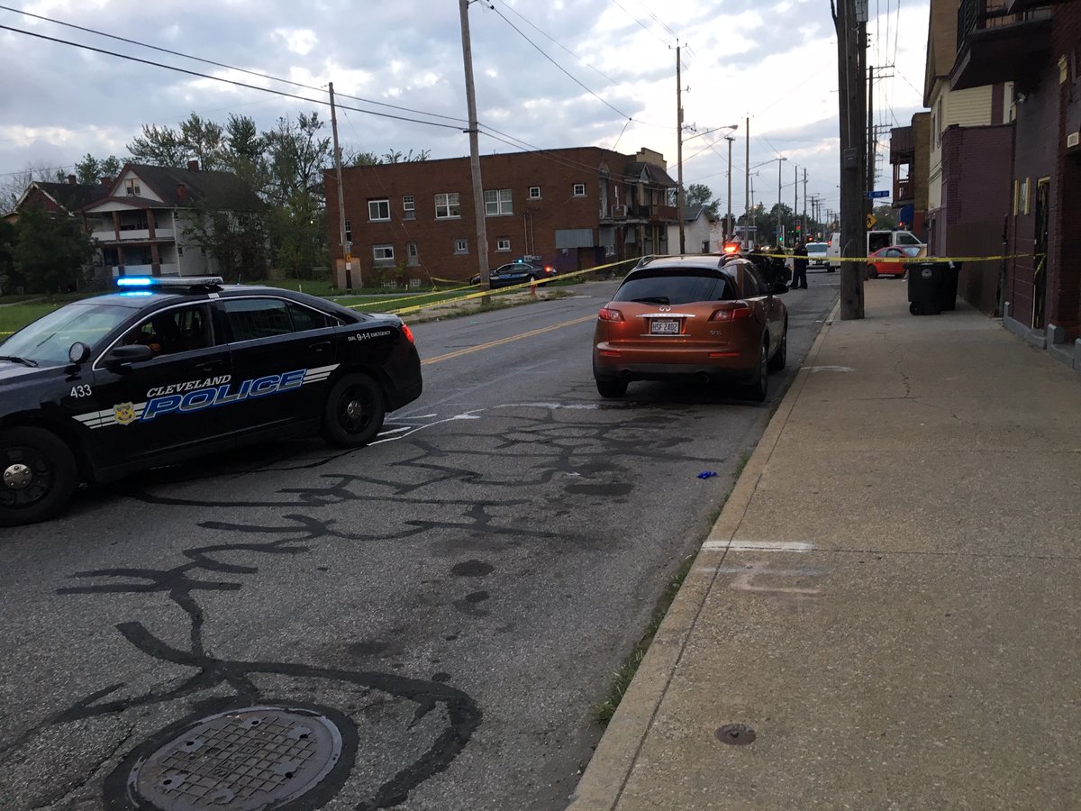 Investigating  double shooting with one fatality at E.  118 and Union.