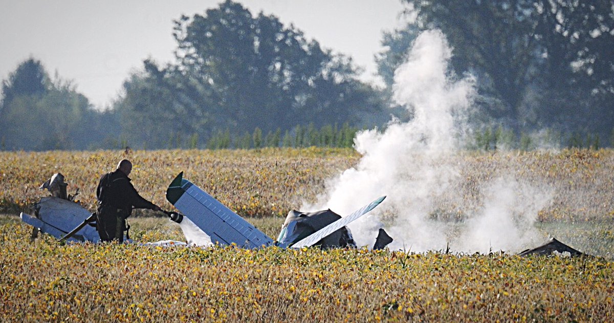 1 person has died following a plane crash at the Madison County Airport, according to the Madison County Sheriff's Office. The plane crash was reported at the end of the runway at the airport, located on U.S. 40 near state Route 38. 