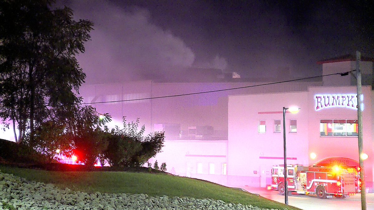 Fire at Rumpke recycling in a paper bunker at the Saint Bernard plant