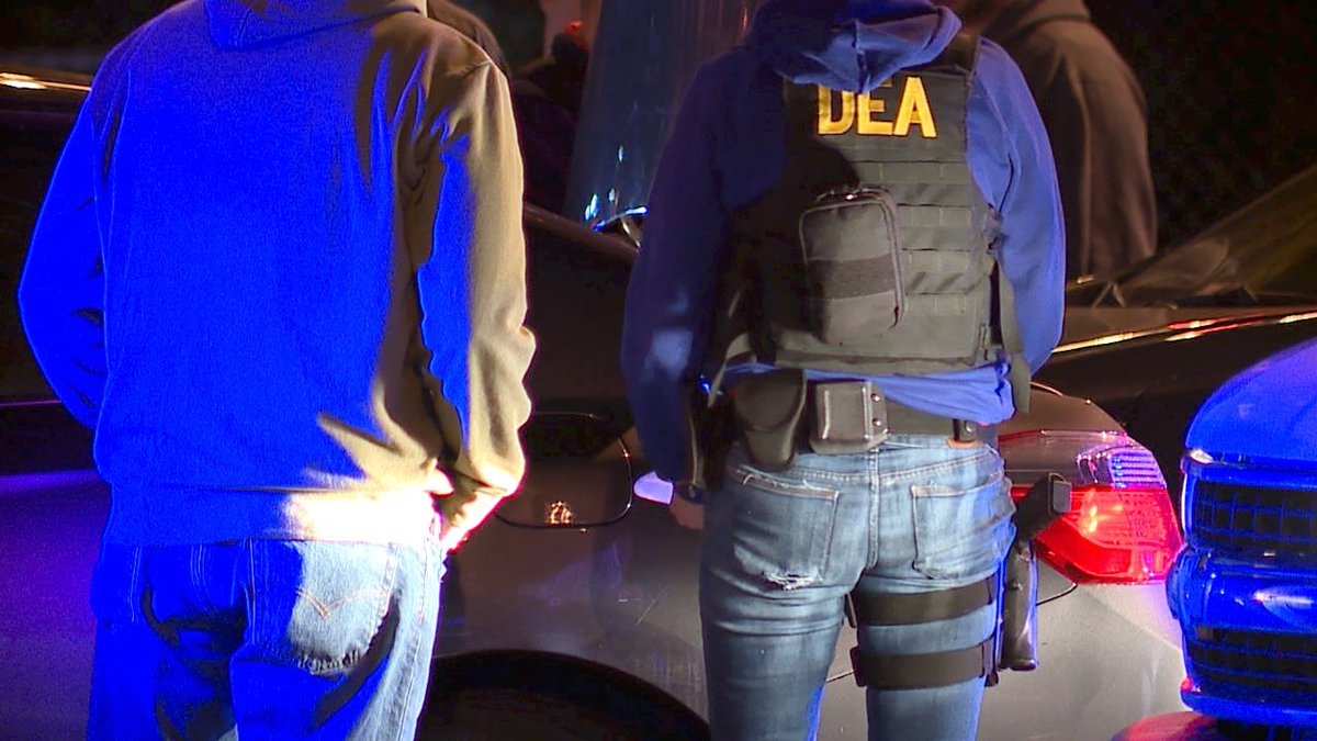 DEA and OSP with a stop on Chester at East 24th. One person arrested. 