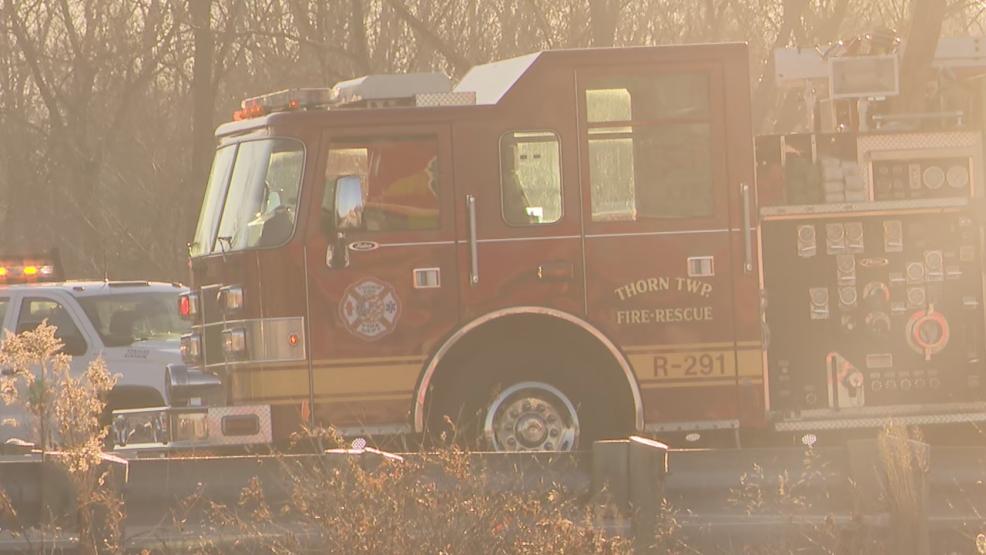 At least eight Northern Local School District students were hurt after the highway patrol says a car ran a red light and crashed into a school bus at the intersection of State Route 13 and State Route 204 near Thornville