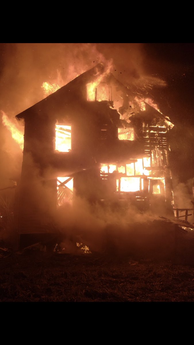 Photos from Colonial street SE  in Warren, Ohio 