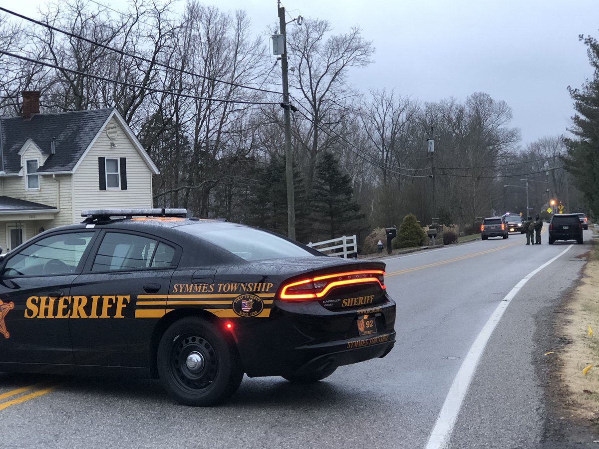 SWAT standoff here on East Kemper Road in Symmes Twp.  No official word on if this is over but crews are starting to pack up some gear. SWAT remains on scene. 