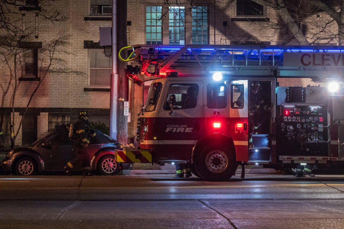 Cleveland Fire Ladder 7 arrives at a fire alarm on East 40th. Building checked clear