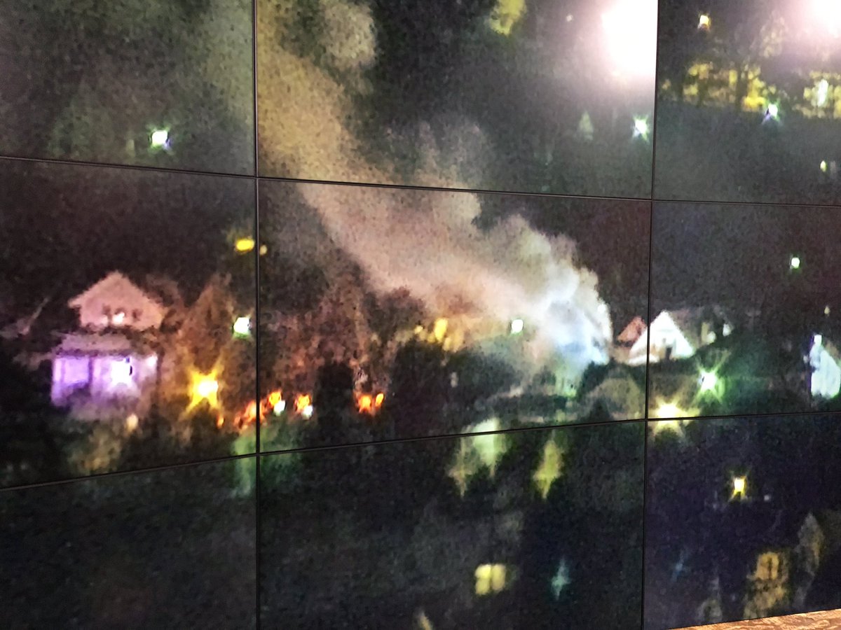 ToledoFire is fighting this fire in the 600 block of Nevada near Starr Avenue in East Toledo. Minutes ago we saw flames coming from the roof and there is heavy smoke coming from the home.