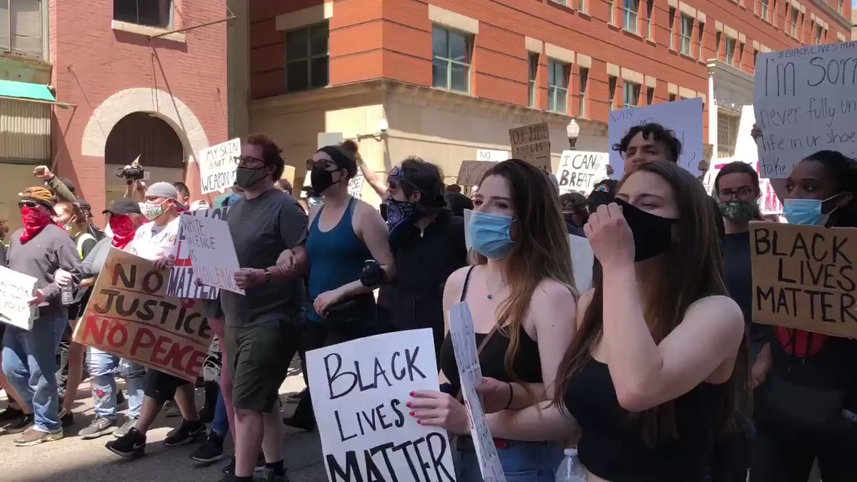 The protesters are headed west on 9th st. 