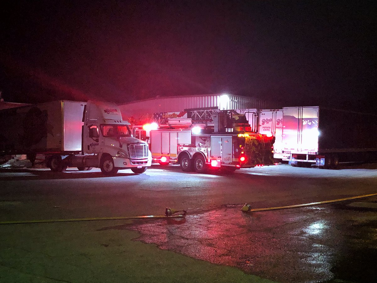 Small fire breaks out inside the Grippos Potato Chip Company on Colerain Ave. Fire was contained to the rear of the building and was quickly knocked down. Colerain ave was closed to allow a hose to be stretched across the road, but has since re-opened. No one hurt. 