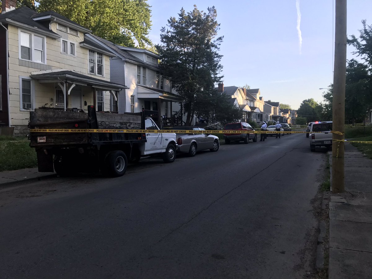 Police are   investigating a deadly shooting on Eureka Ave. 