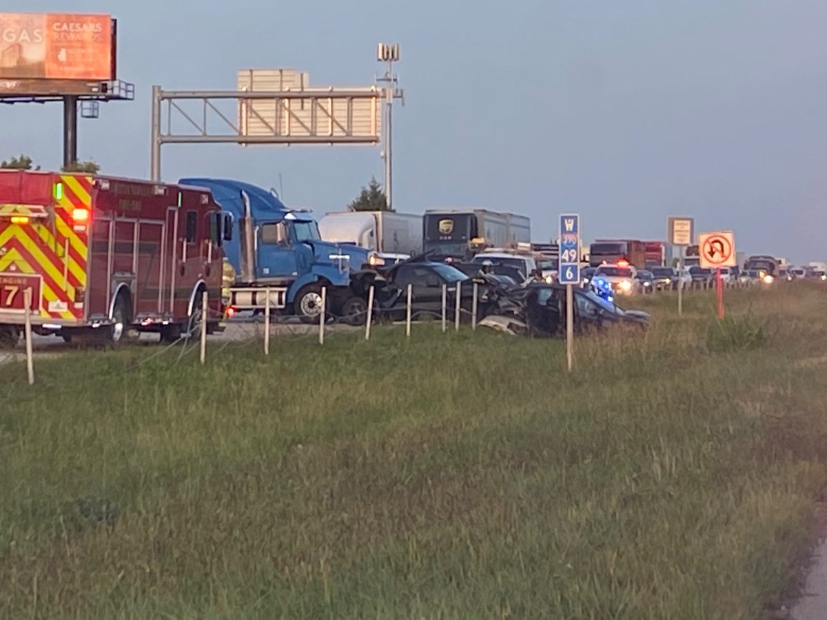 Columbus. seven cars were involved in this crash on I-270 eastbound near Alum Creek Drive.   Seven people are hospitalized, but expected to recover