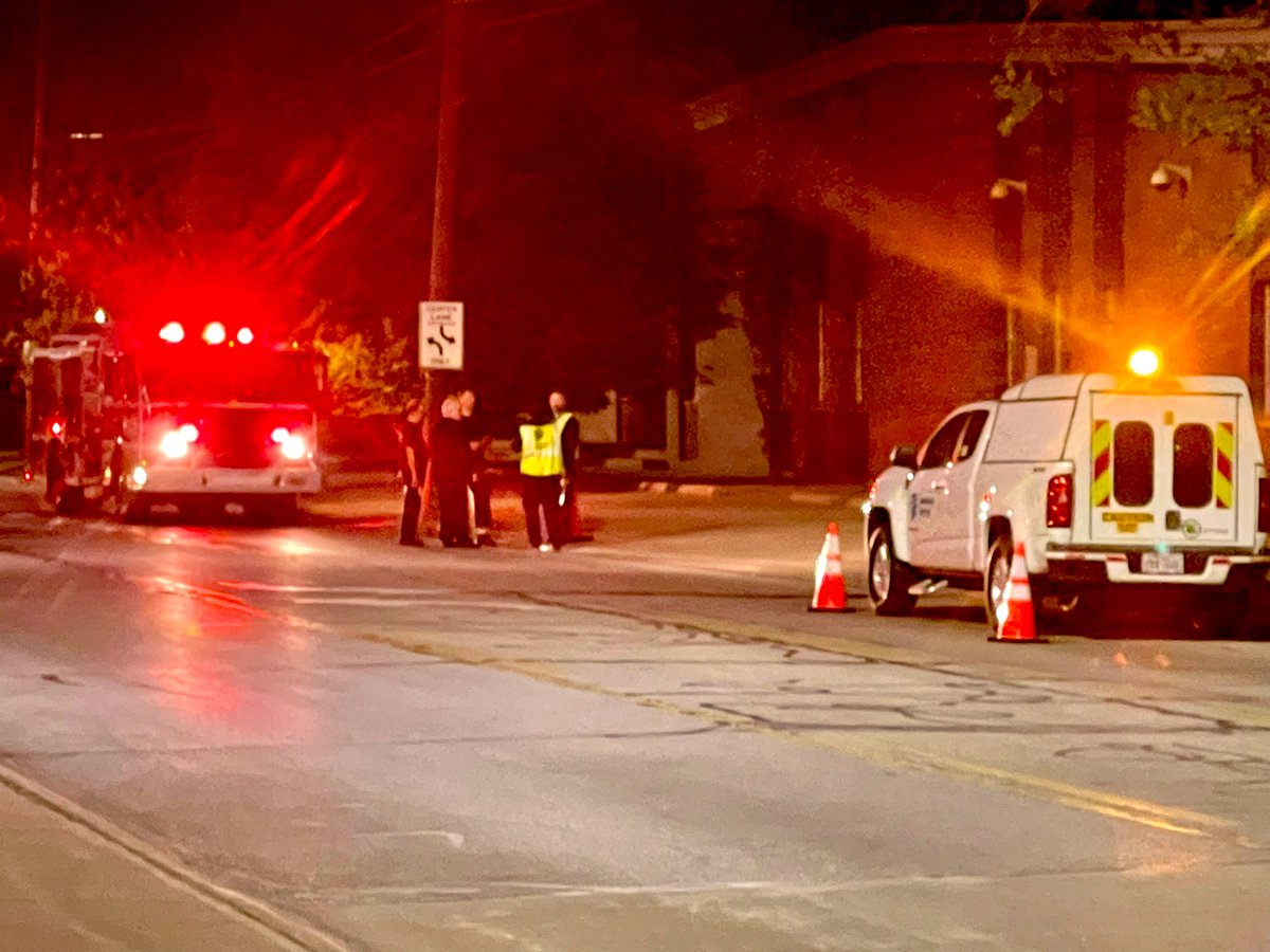 Cleveland Fire Responded to an odor of gas at E 40th and Keely. CFD's meters registered a dangerous gas in the sewer according to radio traffic. Dominion Gas was called and according to scanner reports they found a class 2 migratory leak. The scene was turned over to Dominion Gas