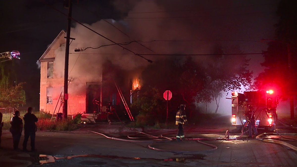 East side of Cleveland or driving up 77 near Broadway and saw or smelled smoke this is why. Duplex on fire on Gallup Avenue just off Broadway. 