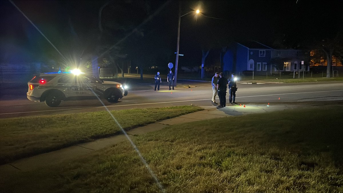 Toledo Police are investigating a shooting on Franklin. The street is blocked off between Bancroft and Woodruff