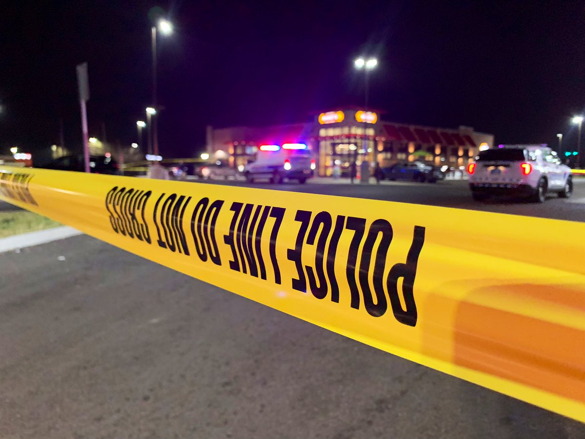 1 person is in critical condition after a shooting at the Sheetz on S. Hamilton Rd.  Very limited info.   Shooting reported at 4:22 AM. 