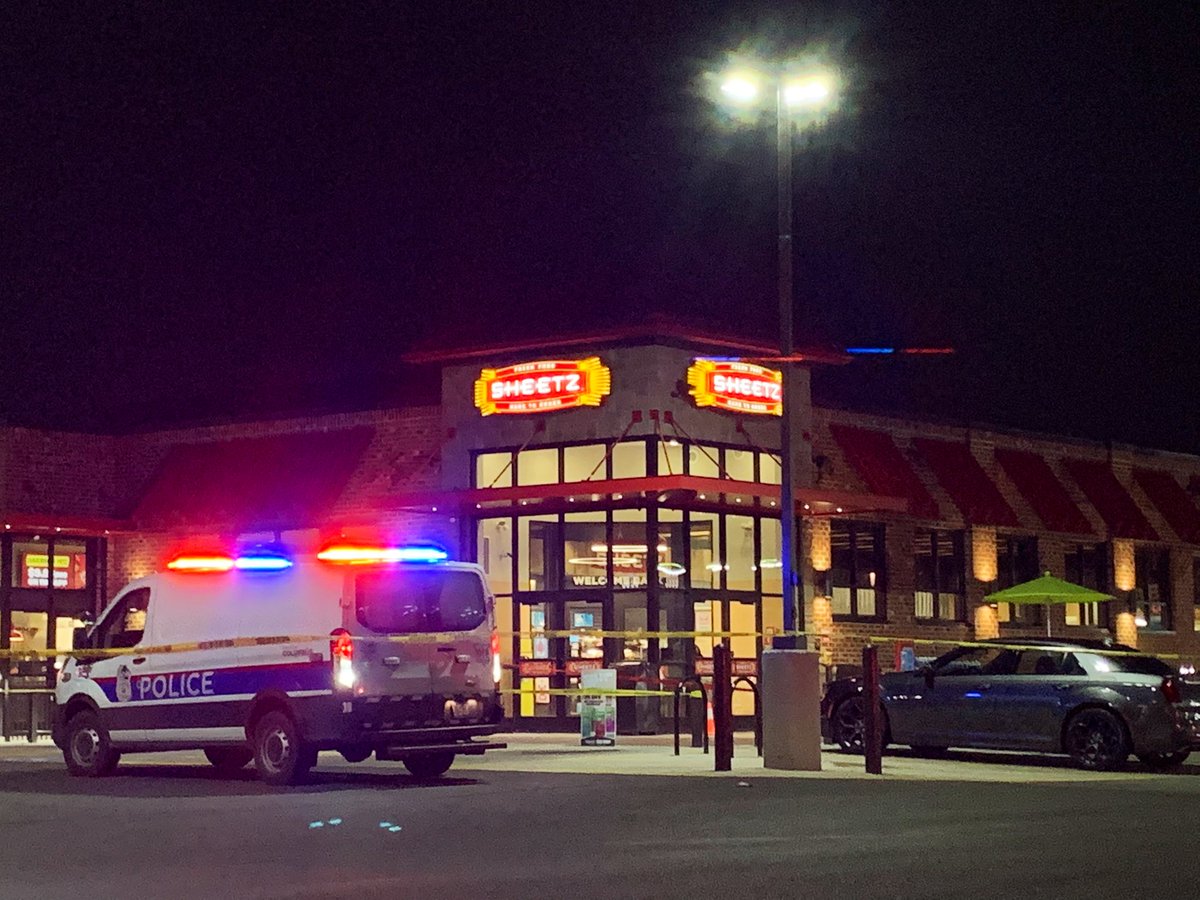 1 person is in critical condition after a shooting at the Sheetz on S. Hamilton Rd.  Very limited info.   Shooting reported at 4:22 AM. 