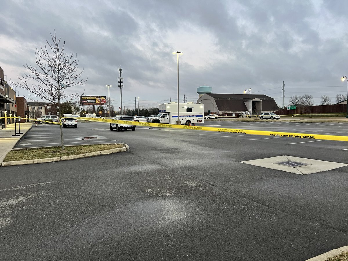 Several CPD units along East Dublin Granville Road following an officer involved shooting. Tune in to Good Day Columbus this morning as we share what investigators tell led to the shooting @wsyx6