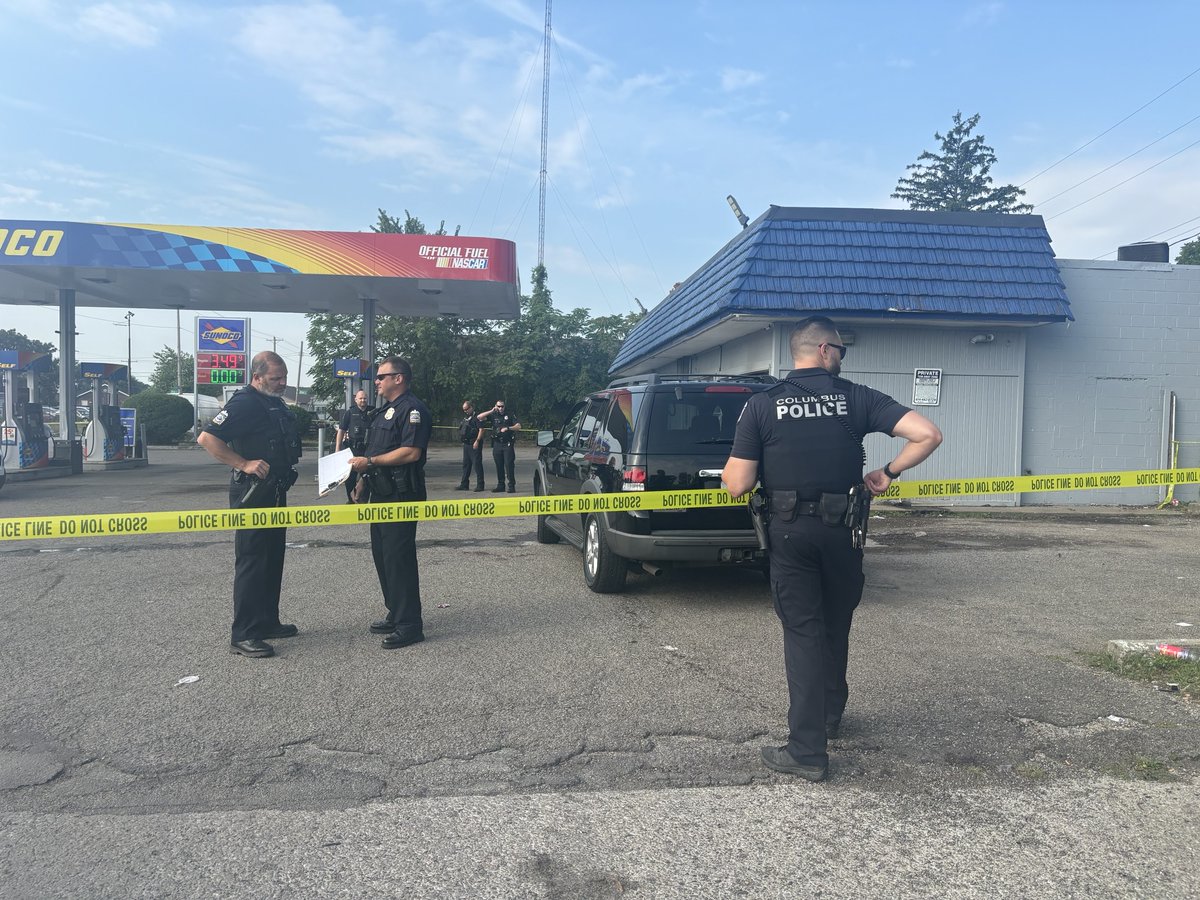 Man in critical condition after being shot near Cleveland Avenue