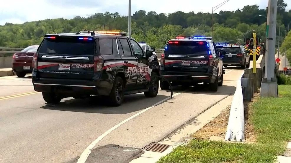 Police chase in Greater Cincinnati ends with SWAT standoff near Miamisburg: