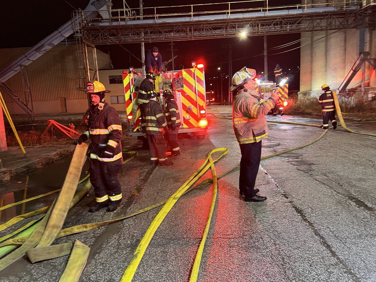 Another 2 alarm to finish the week. CFD had a week.  Vacant Industrial Building on fire 1500 block of Merwin in the flats. 2nd Alarm struck. Fire under control in under 1 hour. $50K loss. No injuries reported. Cause under investigation