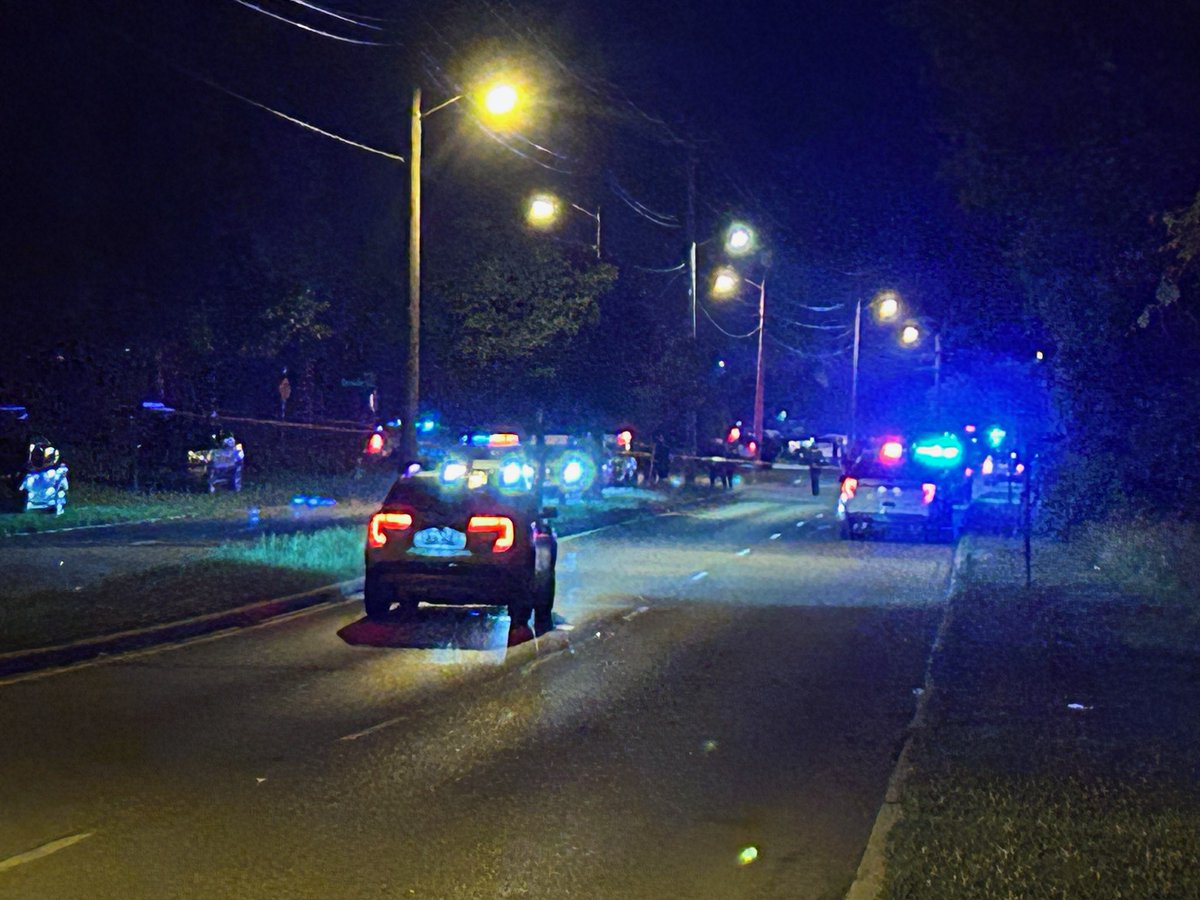 Shots fired at officers in Westwood neighborhood: