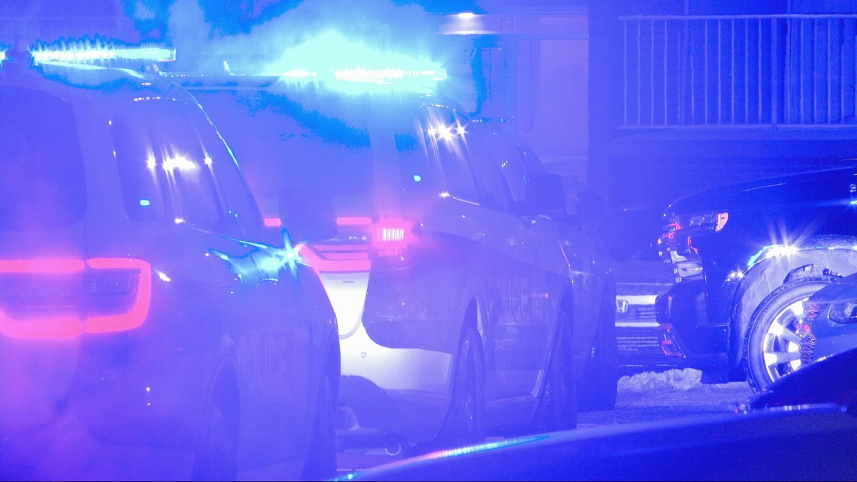 1 in Cincinnati neighborhood taken to hospital after injured in stabbing: