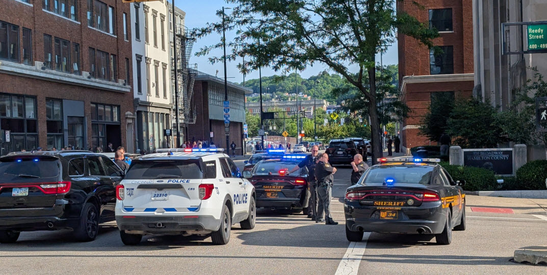 Suspicious package investigation closes Downtown streets