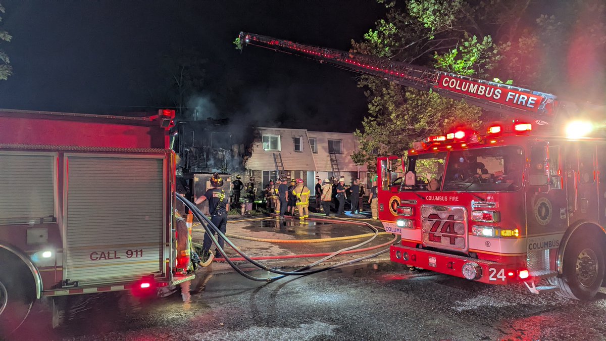 Crews battle townhome fire in north Columbus