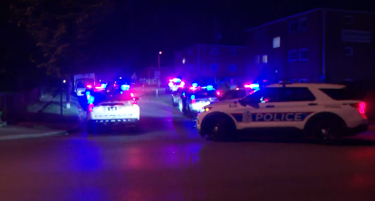 2 shot at apartment complex on Columbus' east side