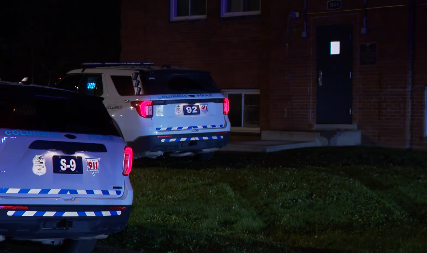 2 shot at apartment complex on Columbus' east side