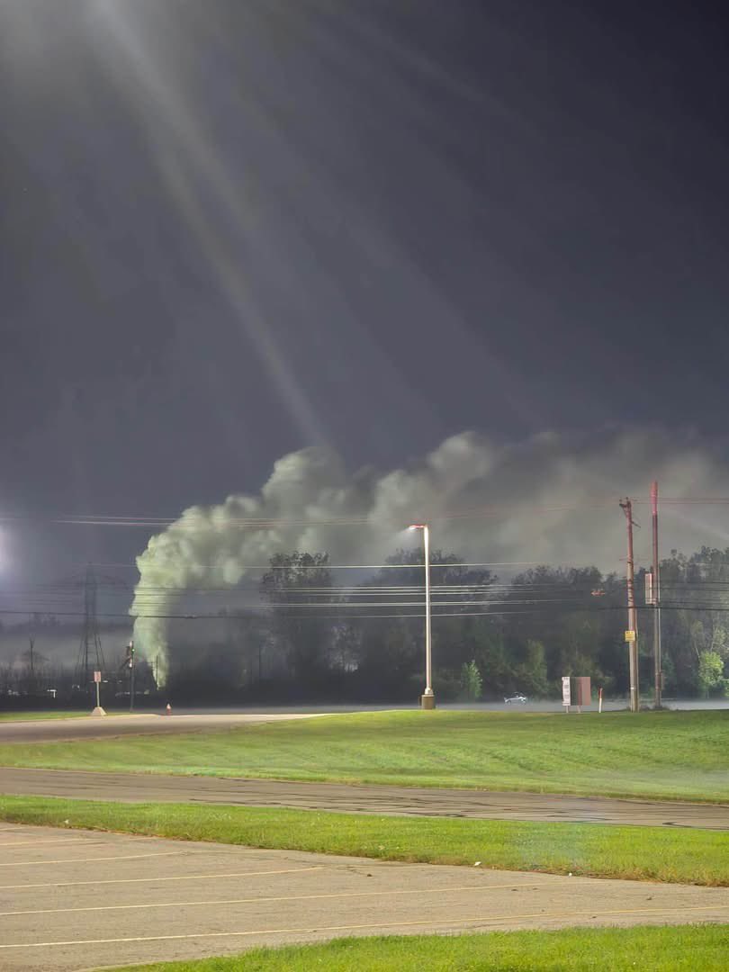 Toledo has a major chemical leak at a factory that's blanketing the whole north side of the city. They have a 1 sq mile evacuation zone. Companies reporting they're unable to respond to calls because of zero visibility. Companies north of I-75 not to return to the fire house